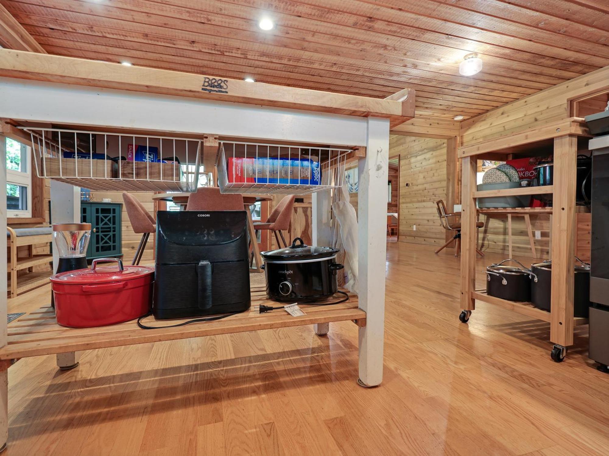 Woods Waves: Luxury Coast Cabin King Beds Pets Тилламук Экстерьер фото