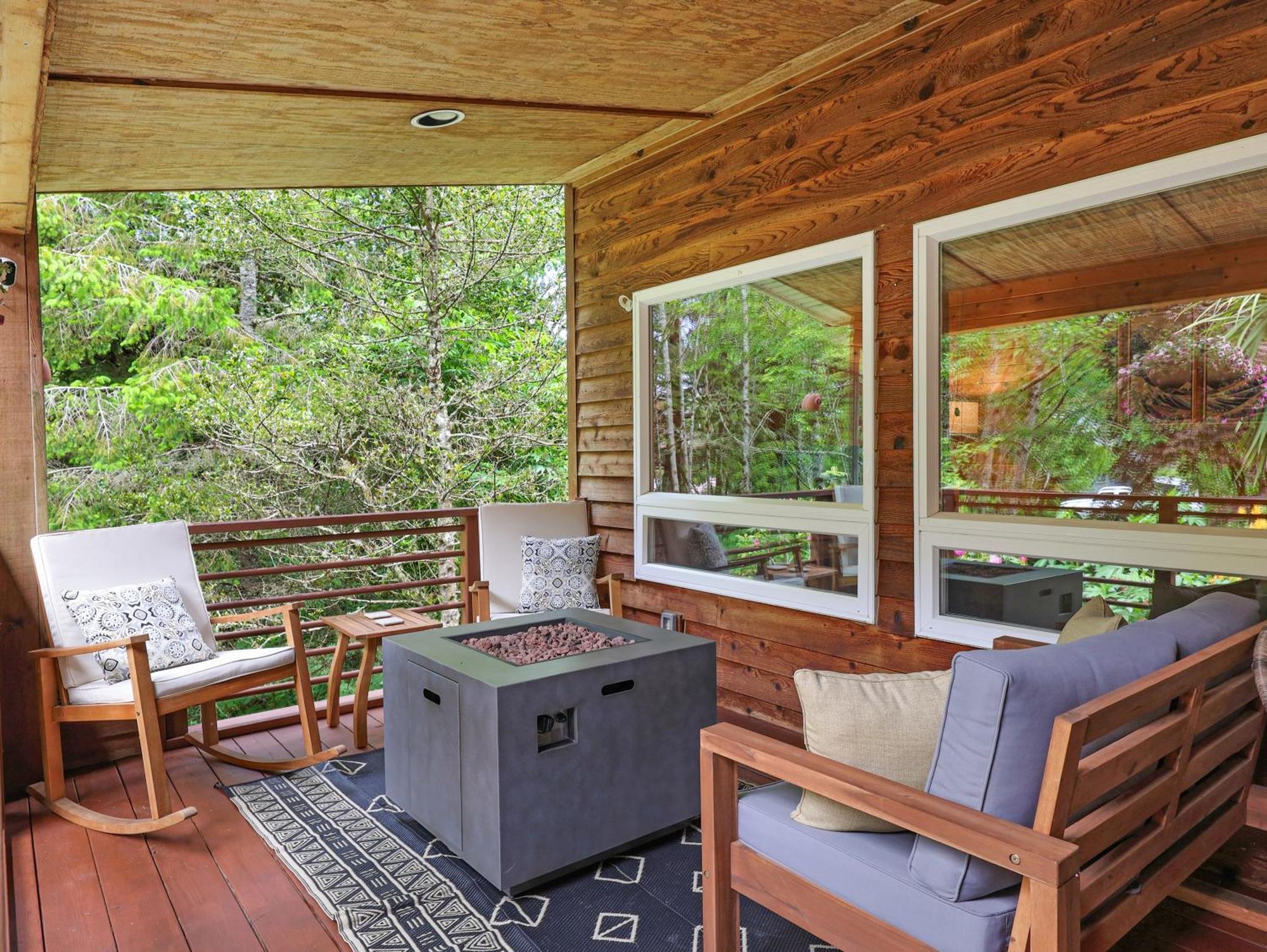 Woods Waves: Luxury Coast Cabin King Beds Pets Тилламук Экстерьер фото
